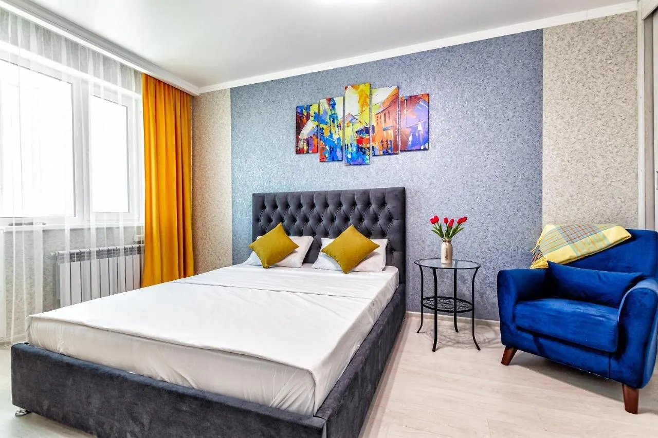Four Seasons Apartments
